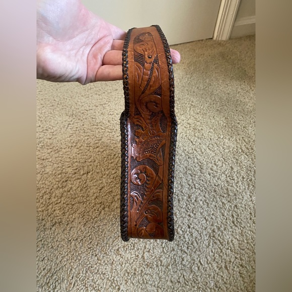 Handmade Vintage Genuine Leather Purse - Picture 7 of 9